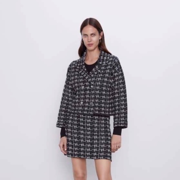 NWT Zara Metallic Sweater Jacket Cardigan with Jeweled Buttons - Picture 8 of 16